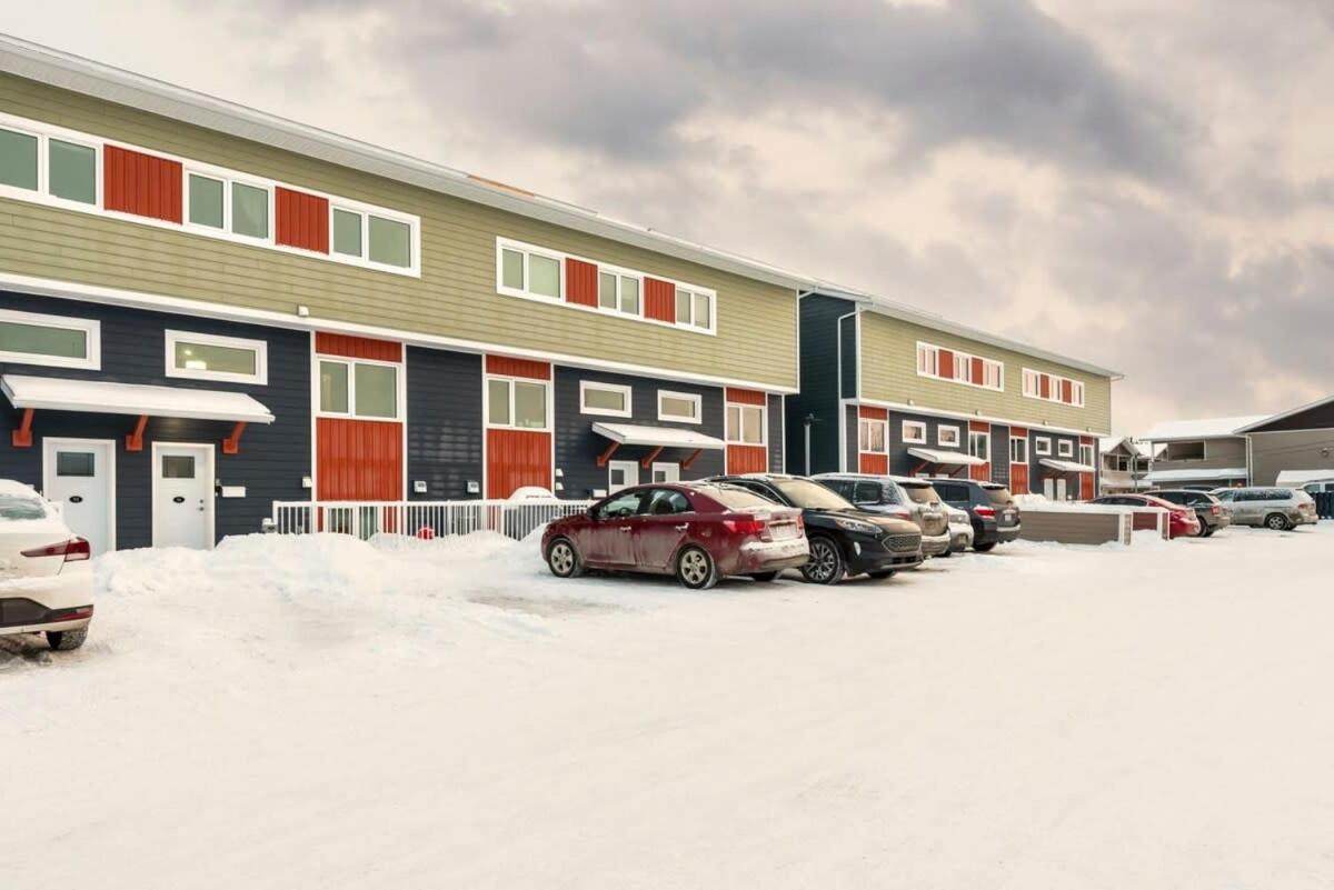 Nn - The Wanderoo - Riverdale 3-Bed 2 5-Bath Whitehorse Bagian luar foto