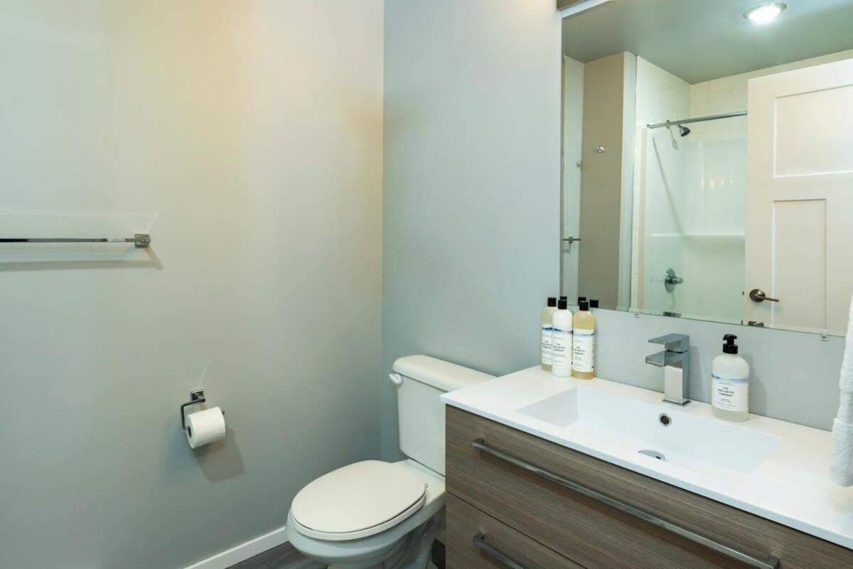 Nn - The Wanderoo - Riverdale 3-Bed 2 5-Bath Whitehorse Bagian luar foto