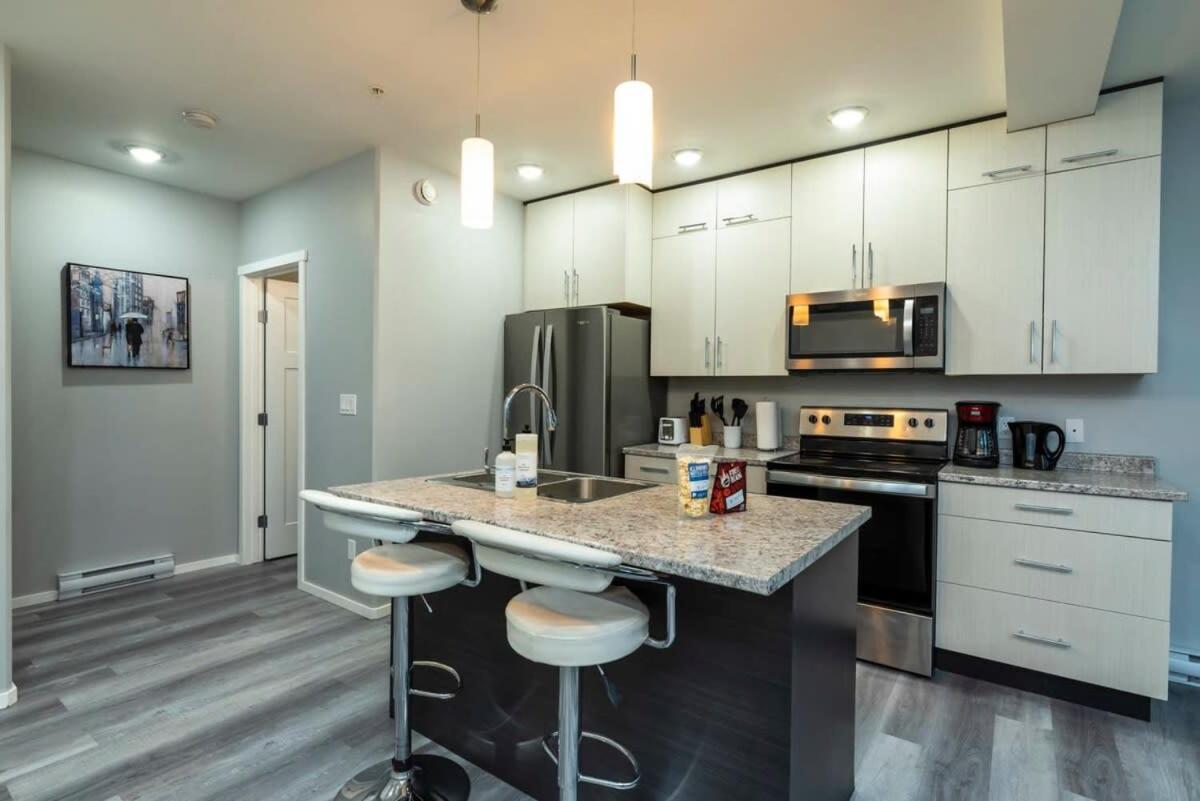 Nn - The Wanderoo - Riverdale 3-Bed 2 5-Bath Whitehorse Bagian luar foto