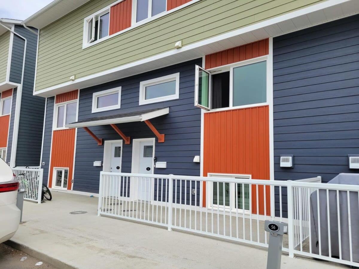 Nn - The Wanderoo - Riverdale 3-Bed 2 5-Bath Whitehorse Bagian luar foto